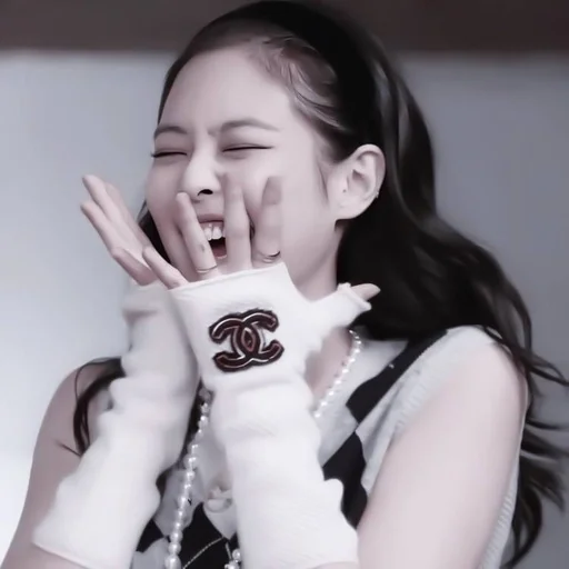 Sticker @bpjensxnini ᴊᴇɴɴɪᴇ :: 💓 :: @fStikBot - 0