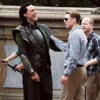 Стикер ↻ Chris Evans³ ▹▹ @TellMeALie - 9