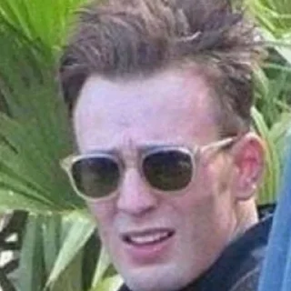 Стикер Chris Evans (by @nichieq) - 5