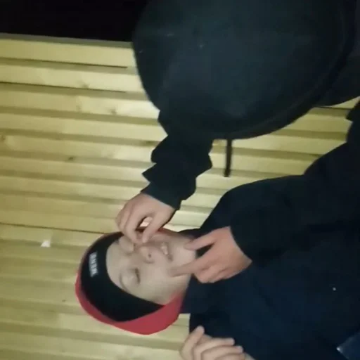 Человек одежда человеческое лицо