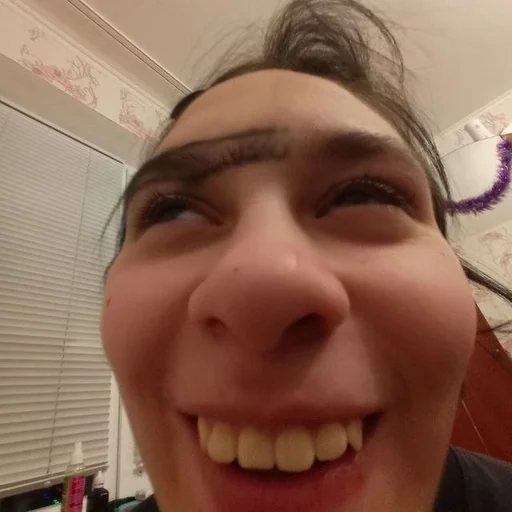 селфи улыбаться человеческое лицо