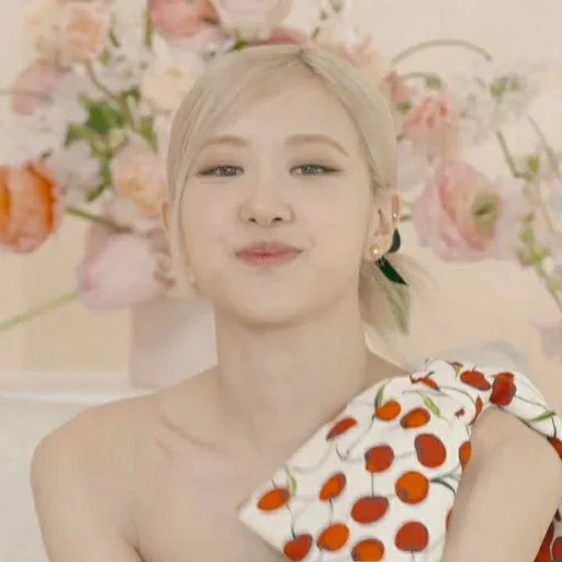 Человек человеческое лицо роза