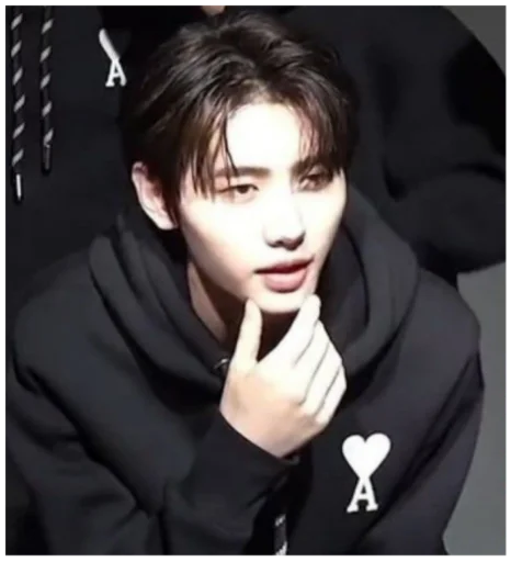 human face person screenshot