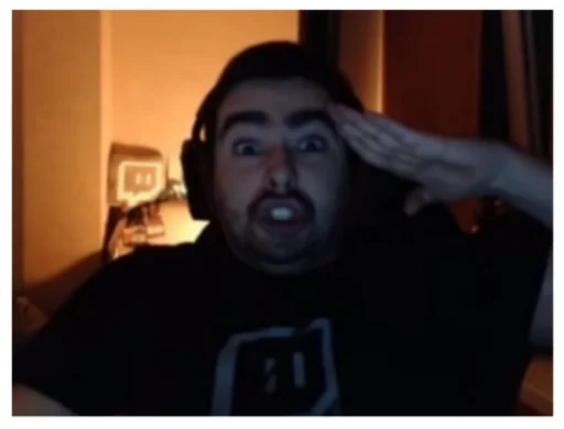 Стикер Усатница - 9