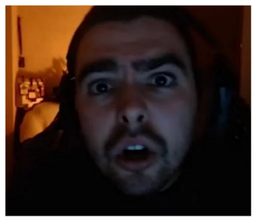 Стикер Усатница - 7