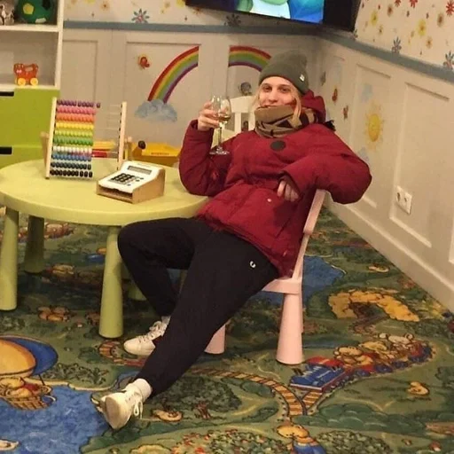 //ᴘʟᴏʜᴏʏᴘᴀʀᴇɴ// :: @fStikBot - 