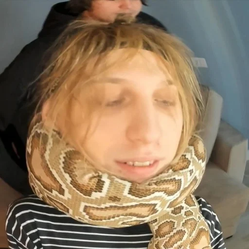 Стикер //ᴘʟᴏʜᴏʏᴘᴀʀᴇɴ// :: @fStikBot - 3