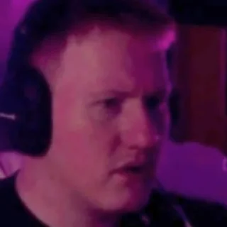 Стикер Я ебу даню кашина в попочку - 8