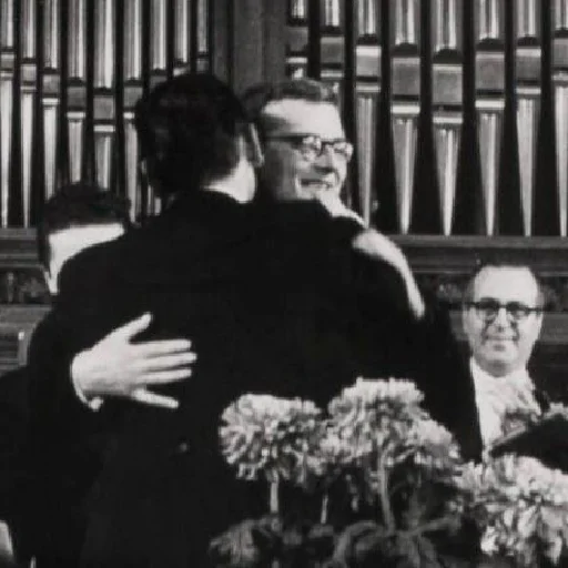 Стикер D_Es_C_H - 1