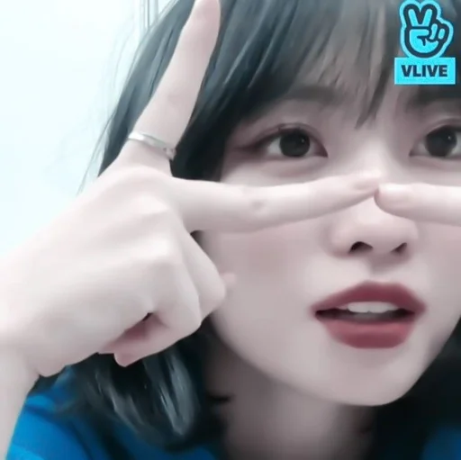 Человек губа ресница