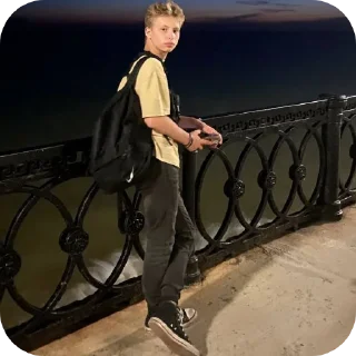 Стикер Данечка - 6