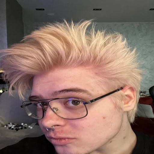 Стикер данжен лйоха - 5