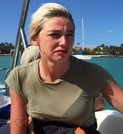 Человек на открытом воздухе небо