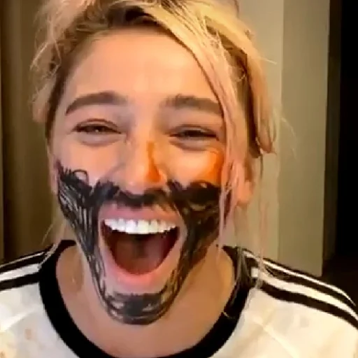 Человек зуб челюсть