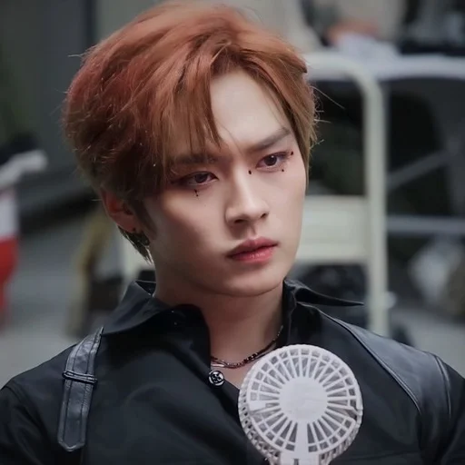 *взорвал птицу* - 