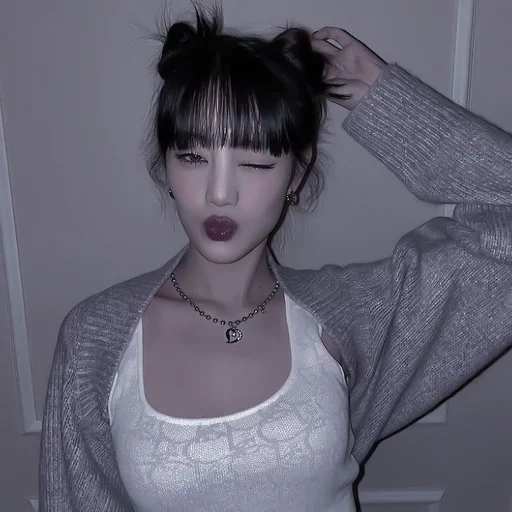 Человек комнатный стена