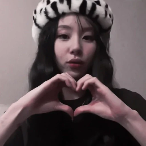 Sticker 𝖼𝗁𝖺𝖾𝗒𝗈𝗎𝗇𝗀 ꜝ @taexruj :: @fStikBot - 9