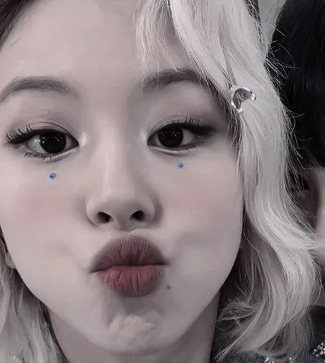 Sticker 𝖼𝗁𝖺𝖾𝗒𝗈𝗎𝗇𝗀 ꜝ @taexruj :: @fStikBot - 3