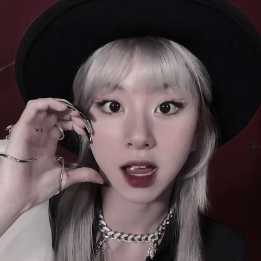 Sticker 𝖼𝗁𝖺𝖾𝗒𝗈𝗎𝗇𝗀 ꜝ @taexruj :: @fStikBot - 2