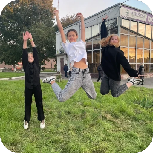 Девчули 🫰🏽 - 