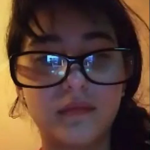 Sticker DevochkaUehnzdejyoy - 1