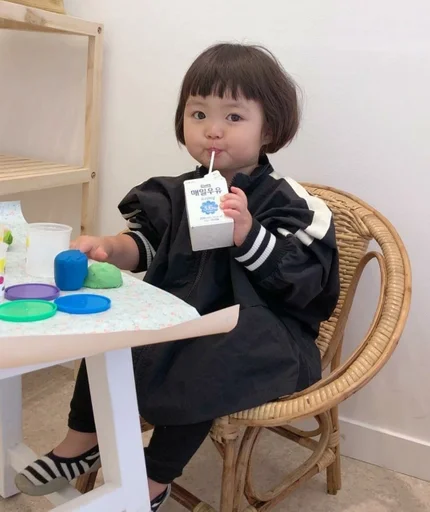 Стикер Jalənin çiyələyləri🍓 by @fStikBot - 10