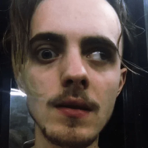 селфи человеческое лицо мужчина