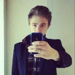 Стикер егор крид 
@mazeskk - 5