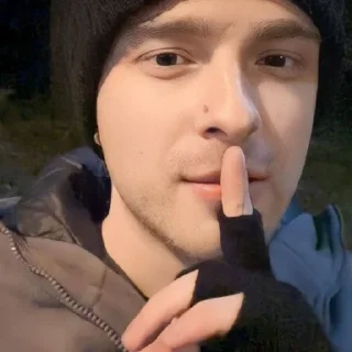 Стикер егор крид 
@mazeskk - 7