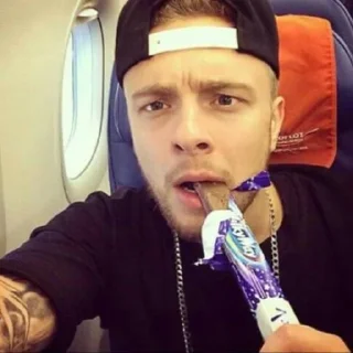 Стикер егор крид 
@mazeskk - 11