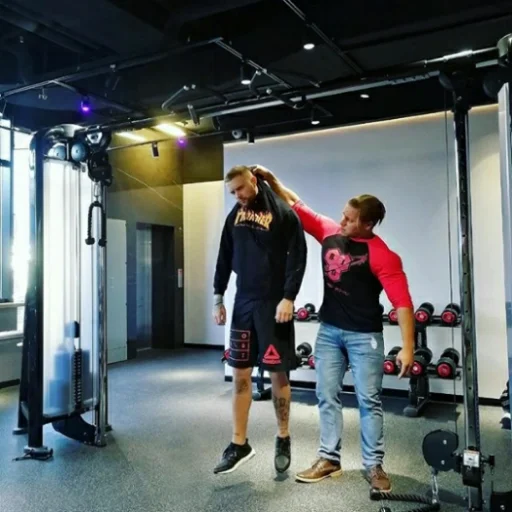 Человек одежда обувь