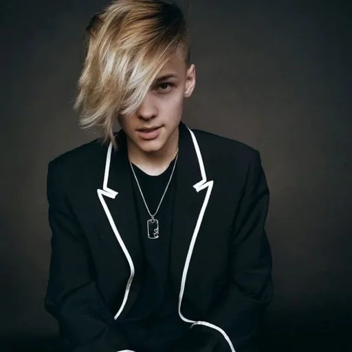 Человек человеческое лицо одежда