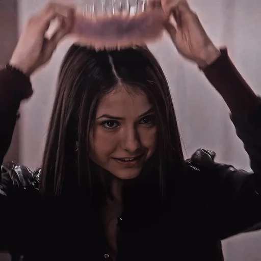 Стикер 𝐄𝐥𝐞𝐧𝐚 𝐆𝐢𝐥𝐛𝐞𝐫𝐭 🐹 :: @fStikBot - 10