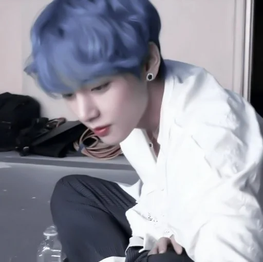 Sticker ➭тэхен @stikersdb :: @fStikBot - 9