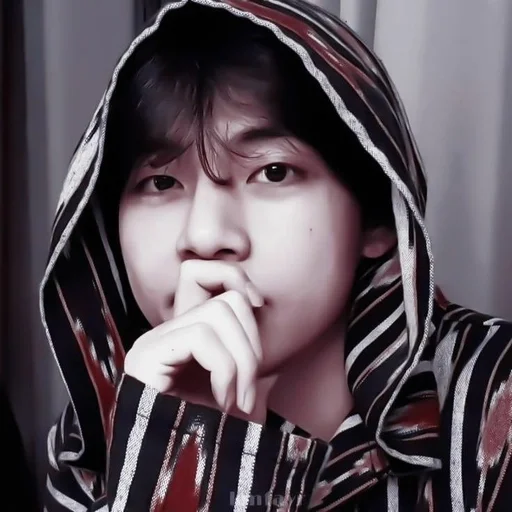 Sticker ➭тэхен @stikersdb :: @fStikBot - 1