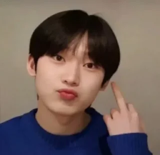 Sticker Энхайпен энд стрей кидс ворлд доминейшн - 8