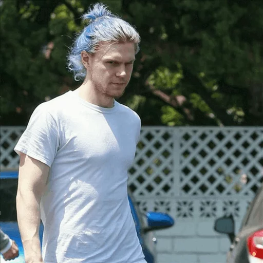 Стикер @evanpeters ?♡ - 11