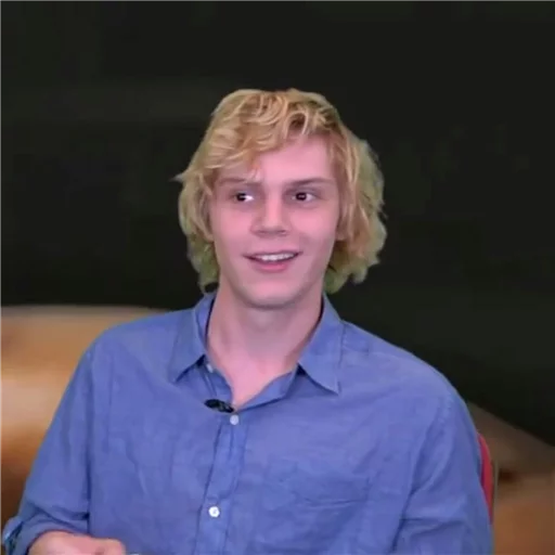 Стикер @evanpeters ?♡ - 2