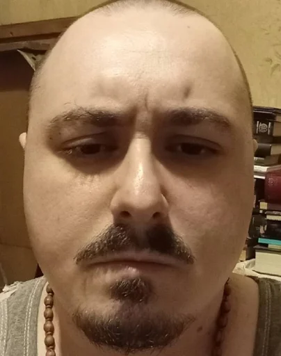 Миха Олегович|@EmojiRuBot - 