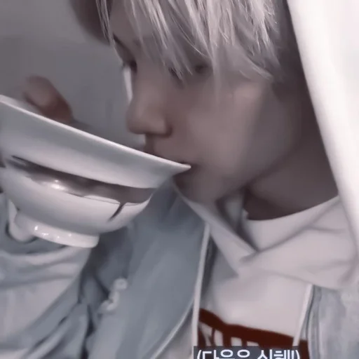 Человек человеческое лицо посуда