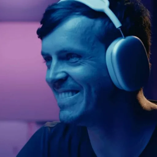 человеческое лицо наушники Человек