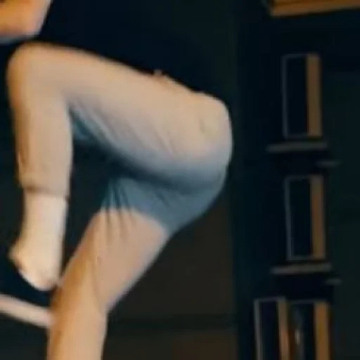 Человек бедро колено