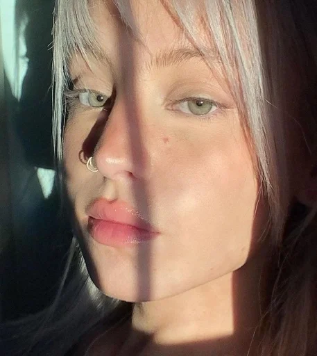 human face eyelash eyebrow