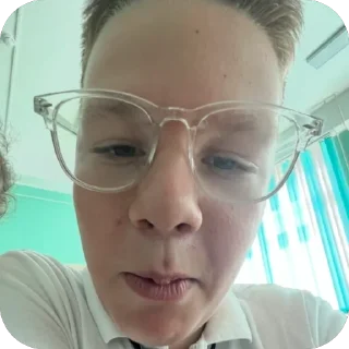 Стикер Друзья @Karixxie - 8