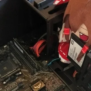 Стикер Fumo :: @anime_stickss - 10