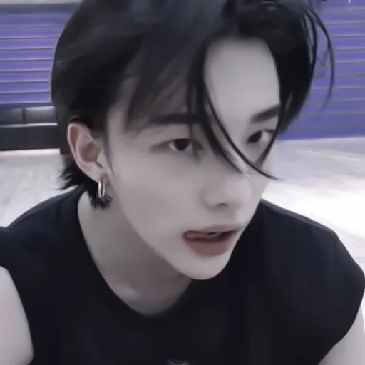 человеческое лицо Человек черные волосы