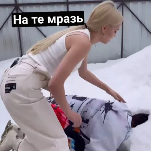 Человек одежда снег