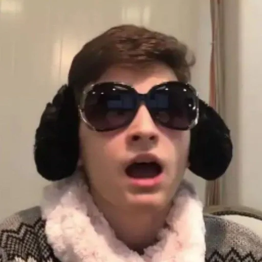 Стикер Гав by @fStikBot - 7