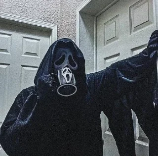 Sticker :     ° @bezdomnyefei °     :    [ Ghostface ] - 4