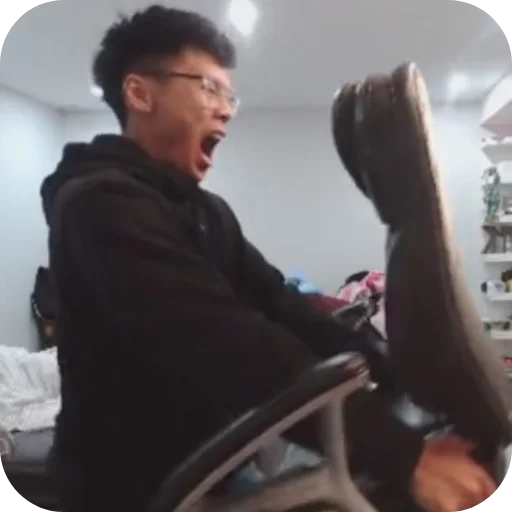 Стикер GipertoniyaAnusa3 - 1